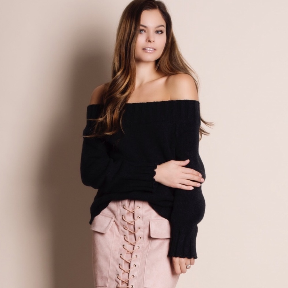 BOUTIQUE • SWEATER